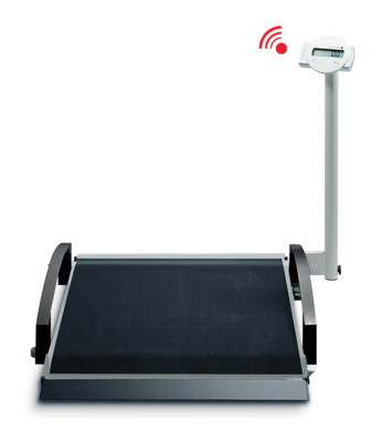 seca 665 - Class III high capacity digital wheelchair scale, with side rails, folding display, BMI, Wireless Connectivity